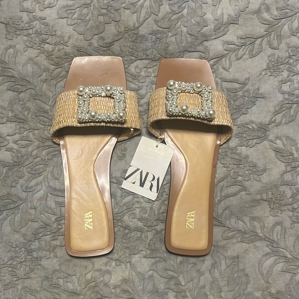 Summer sandals